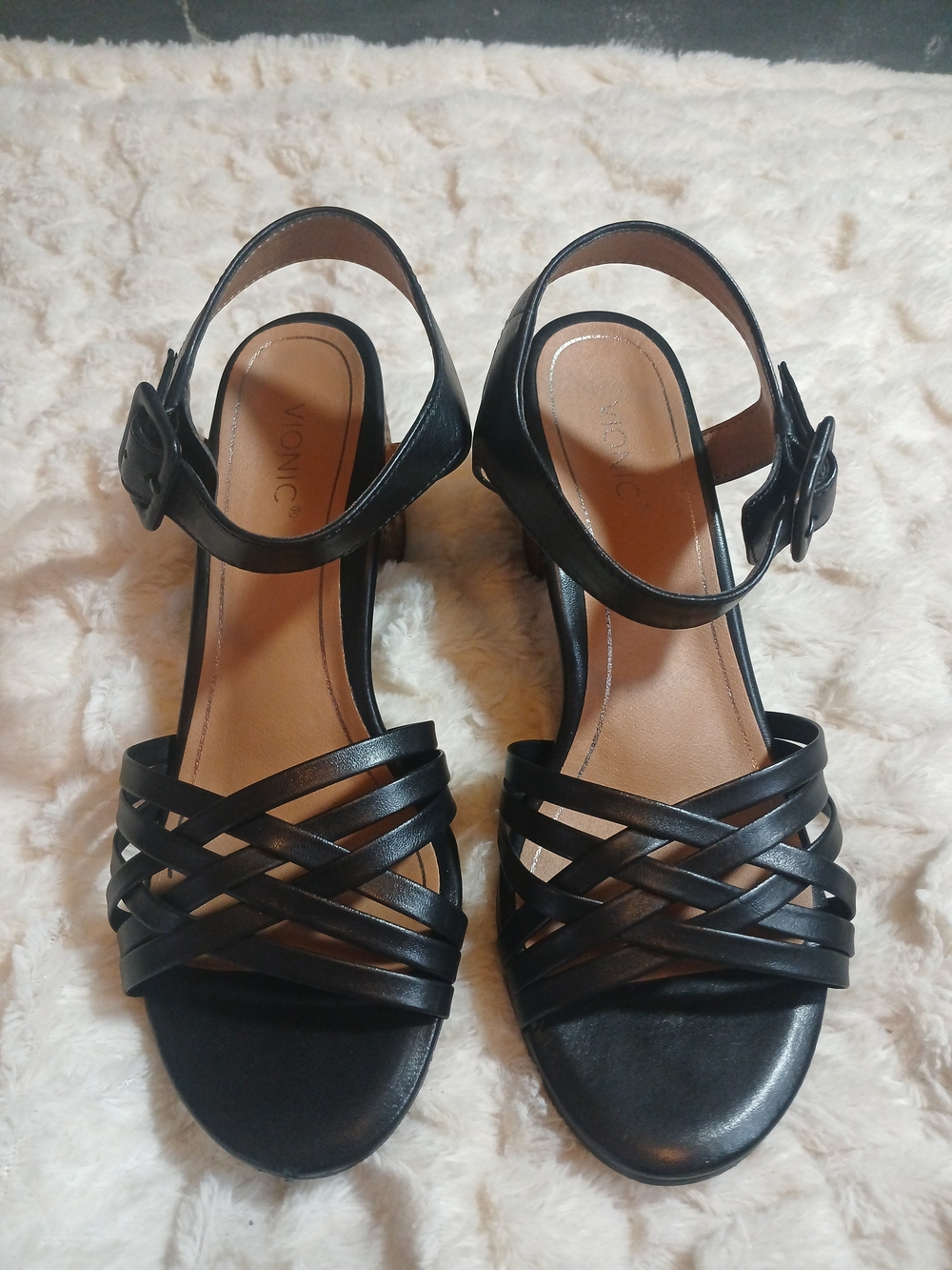 Vionic Papaya Peony Nat Buckle Black Smooth Leather Womens Sandal Size 9